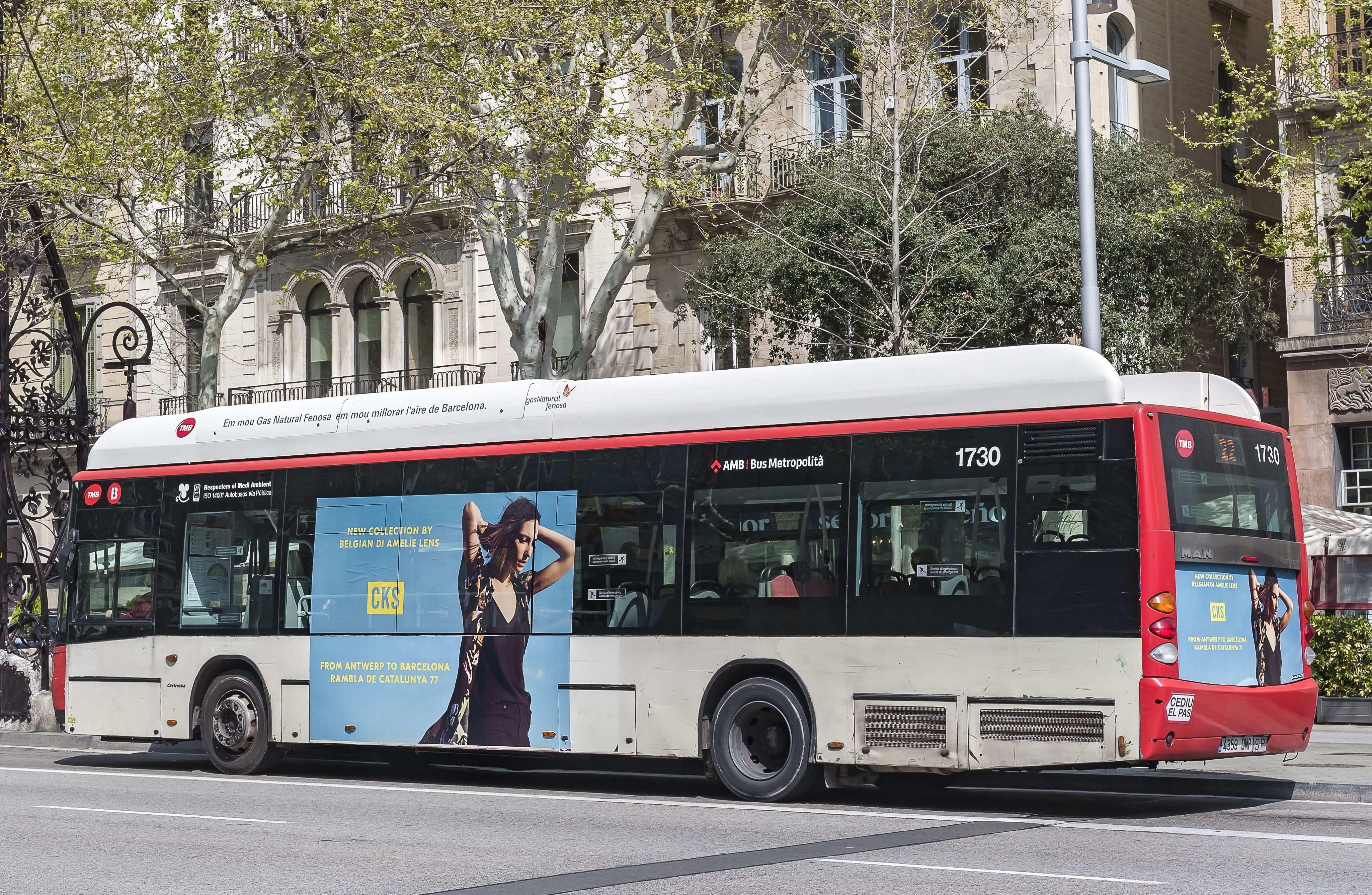 https://whiterabbit.es/wp-content/uploads/2018/04/690-012-CKS-BUS-1730.jpg